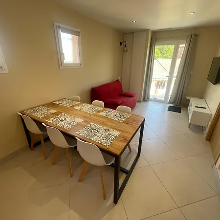 Apartament Magnifique T3 Confort *